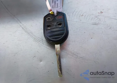 2017 Ford Fiesta S z USA, uszkodzony, nr VIN 3FADP4TJ9HM121553